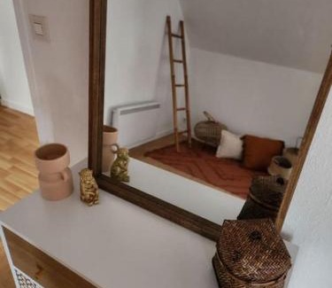 Noyers-sur-Cher House | Family-Friendly Gîte Animals King'Dôme near Beauval Zoo