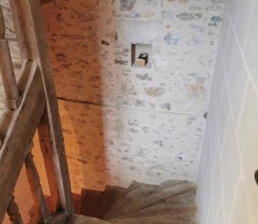 Saint-Remy-la-Varenne House | Gîte Apolise: Pet-Friendly Retreat with Breakfast Included