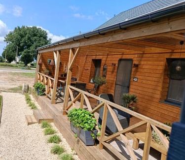 Briec Apartment | Gîte Ar Friz Vihan: Perfect for Families, Rated 10/10
