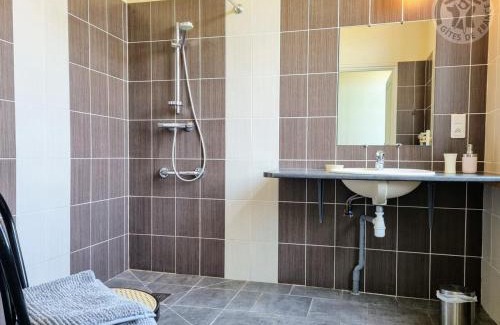 Esquelbecq House | Explore Gîte Esquelbecq: Ideal for Families and Groups