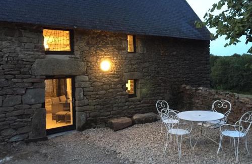 Landevant House | Tranquil Retreat for 2-6 in Peaceful Surroundings