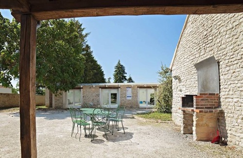 Chenou House | Gîte au Calme Avec Piscine Chauffée