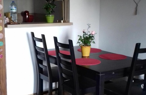 Le Chatelet House | Serene Gîte with Orchard Near Hiking & Cultural Sites