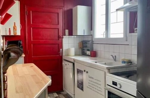 Loupiac House | Gîte au Milieu du Vignoble: Pet-Friendly Retreat