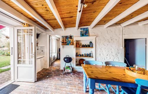Nieuil House | Comfortable Home in Nieuil with Free WiFi and Pet Access