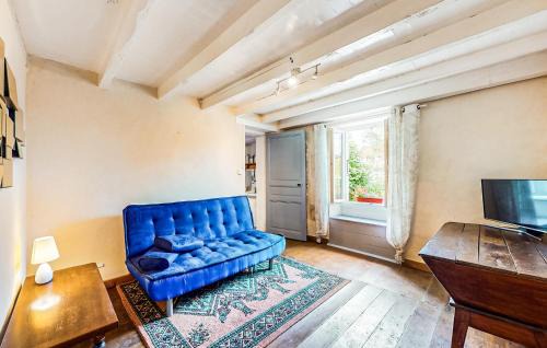 Nieuil House | Comfortable Home in Nieuil with Free WiFi and Pet Access