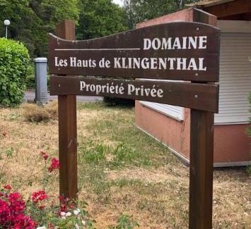 Klingenthal Apartment | Cozy Gîte au nid de l’écureuil with Private Pool & Family Fun
