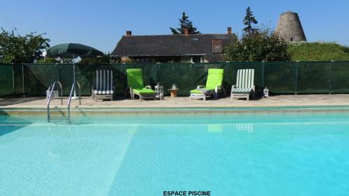 Bellevigne-en-Layon House | Enjoy Oceanfront Living at Gîte Aubance, Rated 8.3/10