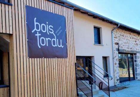 Montboucher Apartment | Discover Gîte Bois Tordu: Family-Friendly Retreat Near Bourganeuf