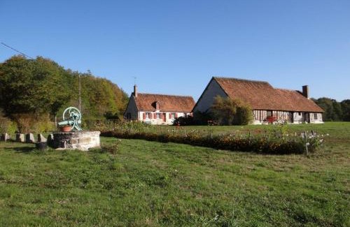 Neuvy House | Family-Friendly Getaway at Gîte Bracieux - Rated 8/10