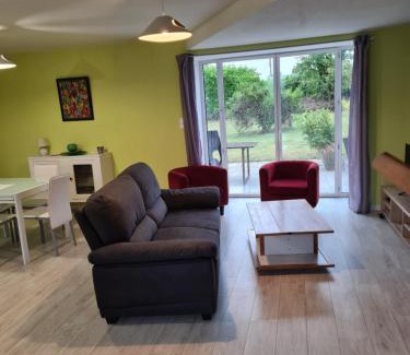 Theix-Noyalo House | Discover gîte Brocéliande - Closeries du Golfe with Ocean Views
