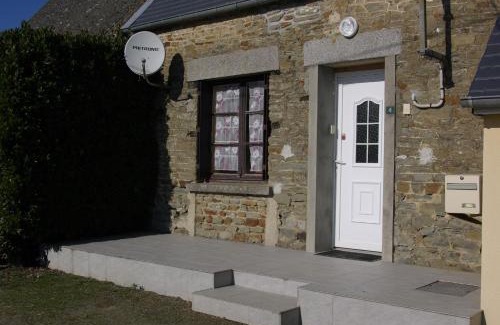 Ceaux House | Discover Gîte Caribou: Pet & Child Friendly Retreat