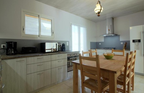 Cartelegue House | Gîte Cartelègue: Ideal Retreat for 6 Guests in France