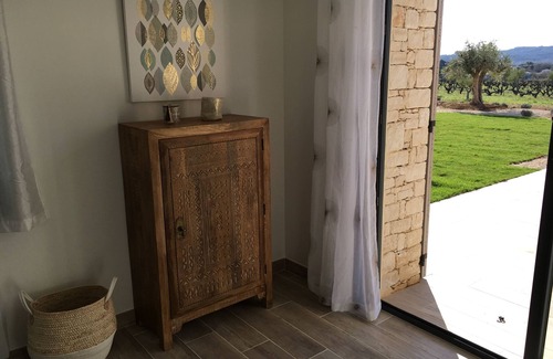Venejan House | Discover Gîte Casello: 10/10 Rating with Pool & Spa