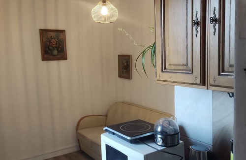 Fecamp Apartment | Cozy Gîte Near Beach with Breakfast & Pet-Friendly Amenities