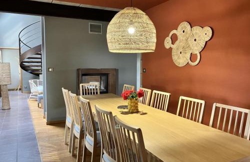 Montbeugny House | Gîte Cerf Ailé à Montbeugny, 14 pers, Animaux admis, Wifi - FR-1-489-593