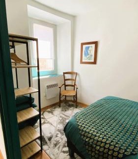 Sainte-Croix-de-Volvestre Apartment | Idyllic Appartement with Ocean View in Ste Croix Volvestre