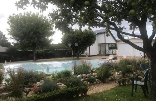 Courcelles-de-Touraine House | Experience Chalet "Belle-Etoile" with Pool & Ocean View