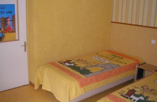 Vandieres House | Pet-Friendly Retreat at Moulin de la Thuile, France