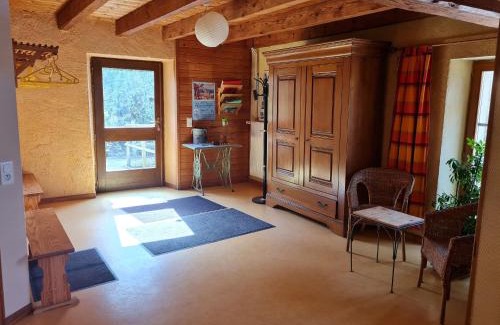Vandieres House | Pet-Friendly Retreat at Moulin de la Thuile, France