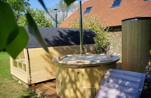 Sarlande House | Cozy Gîte in Périgord Vert with Pool and Spa Amenities