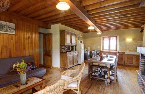 Chalmazel-Jeansagniere House | Family-Friendly Chalet Minutes from Ski Slopes in Chalmazel