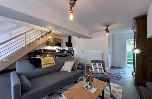 Buxieres-les-Mines House | Gîte Champêtre: Spa Retreat with Child-Friendly Comfort