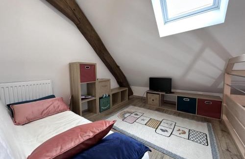 Buxieres-les-Mines House | Gîte Champêtre: Spa Retreat with Child-Friendly Comfort