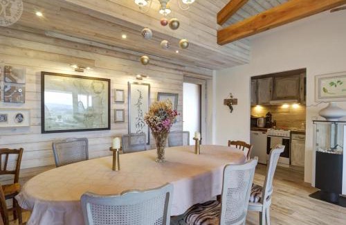 Champoly House | Family-Friendly Gîte Champoly with Pool & Comfort