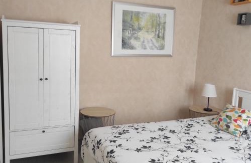 Wissembourg Apartment | Gîte chez CNYL: Family-Friendly Stay with Breakfast Included