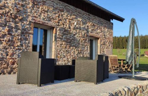 Tendon House | Relaxing Gîte chez Mimile: Nature Escape & Family Friendly