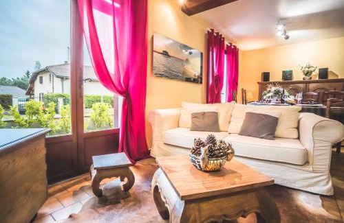 Ychoux House | Gîte chez PAT: Pet & Child Friendly Retreat, Rated 9.3/10
