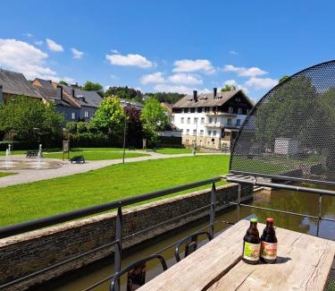 Bastogne House | Cozy Gîte Chez Simone: Pet and Child Friendly Retreat
