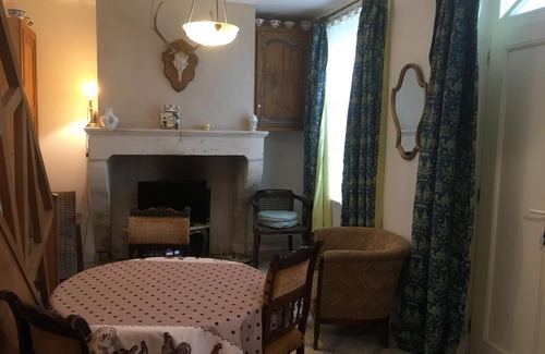 Choloy-Menillot House | Gîte Choloy-Ménillot: Cozy Retreat for 2, Pet Friendly Stay