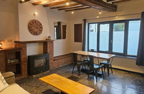 Lobbes Apartment | Pet-Friendly Gîte Citadin de l'Entreville: Rated 9.1/10