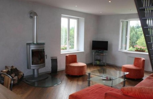 Cleurie House | Family-Friendly Gîte Cleurie - Ideal for 5 Guests