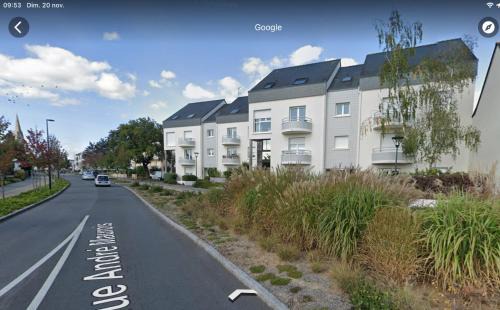 Carquefou Apartment | Gîte Club House: Family-Friendly Stay in Carquefou Centre