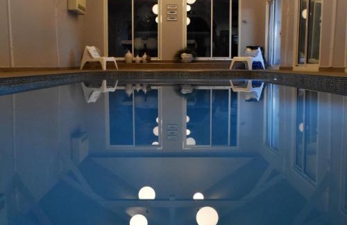 Cluis House | Discover Gîte Cluis: Ideal Getaway for Families & Pets