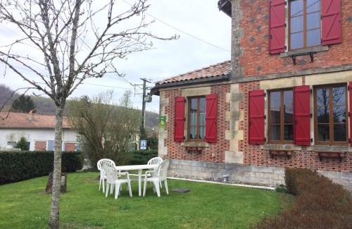 Futeau House | Family-Friendly Gîte Communal with High Guest Ratings