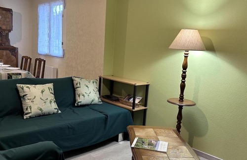 Contigny House | Family-Friendly Gîte Contigny - Guest Rated 9/10