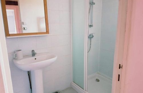 Buffieres House | Cosy Gîte for Families: Perfect for 4 to 9 Guests