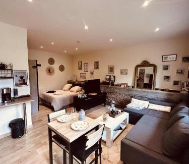 Chevincourt Apartment | Cozy Green 2: Family-Friendly Retreat with Great Reviews