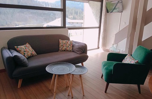 Campan House | Cozy Gîte Lac de Payolle: Family-Friendly Getaway