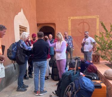 Bou Tharar Bed & Breakfast | Cozy Gîte d'étape Tamaloute: Pet-Friendly with Breakfast