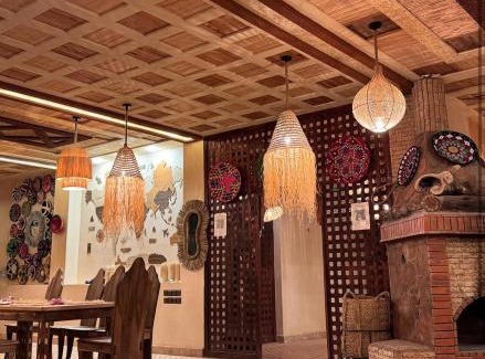 Bou Tharar Bed & Breakfast | Cozy Gîte d'étape Tamaloute: Pet-Friendly with Breakfast