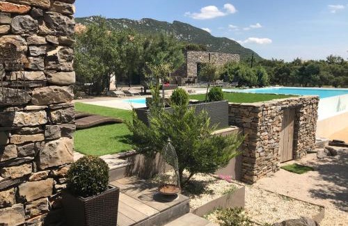 Cazevieille House | Oceanfront Retreat at Le Domaine du Cade - 4-Star Getaway