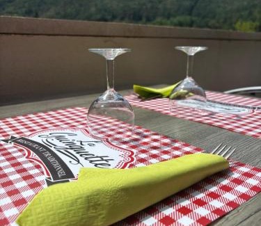 Saint-Florent-sur-Auzonnet Apartment | Relax at Gîte de la tourterelle with Oceanfront Views