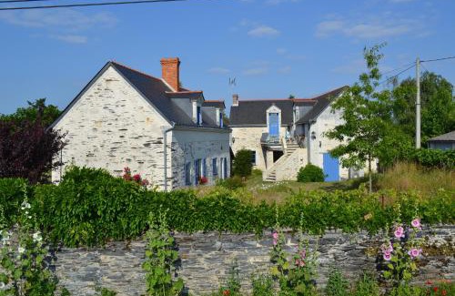 La Dagueniere House | Kid-Friendly Retreat at Gîte Dagueloire - Guest Rated 9.6