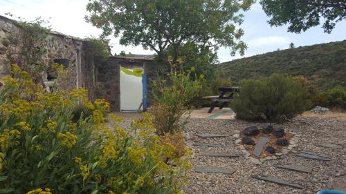 Fraisse-des-Corbieres Apartment | Charming Gîte in Historic Sheepfold with Oceanfront Views