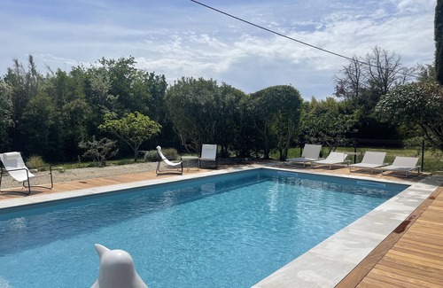 L'Isle-sur-la-Sorgue House | Perfect Retreat: Gîte in Provencal Mas with Pool & Views